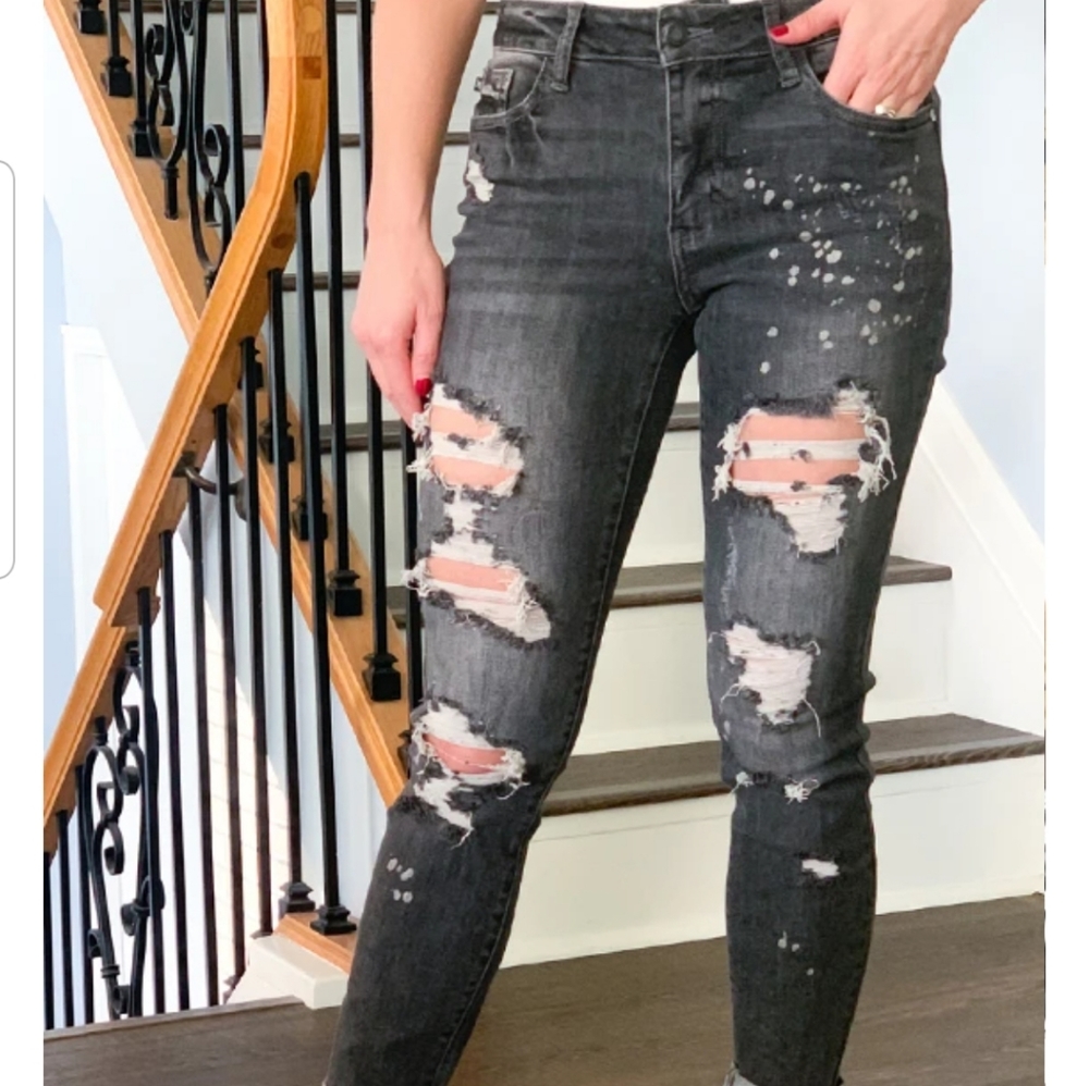 Judy Blue Bleach campfire s'mores  splash distressed jean